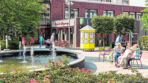 imatge del poble de l'Alzhèimer que està ja en funcionament als Països Baixos.