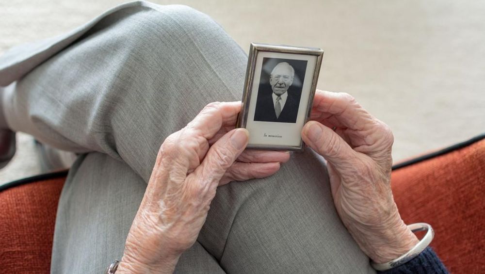 2498img20180328-095729alzheimer3-kjog-u463135044634pze-1126x636rac1-web